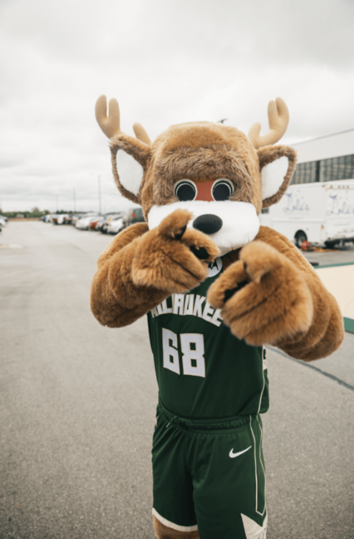 金年会官方网站-达拉斯独行侠vs密尔沃基雄鹿