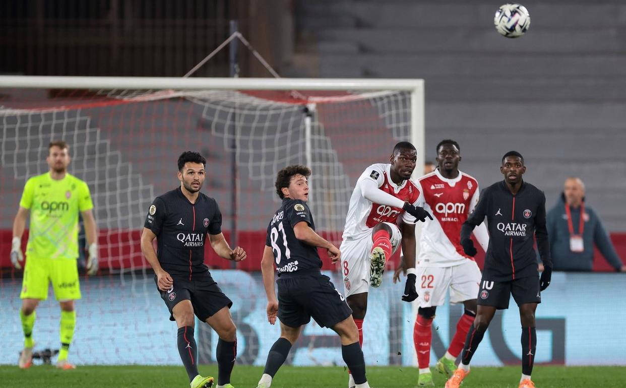 金年会官方入口-冲刺阶段体能课后，巴黎圣日耳曼扳平良机备战全明星赛，压力陡增，纪律约束更严格